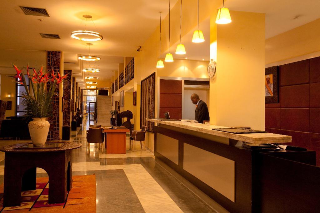 Hotel El Farouk Bamako Buitenkant foto
